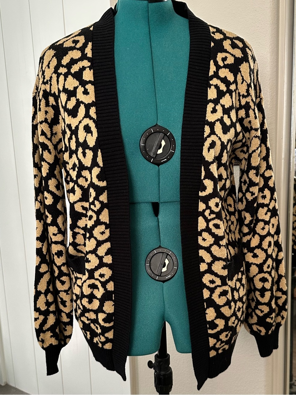 POPSUGAR Black and Beige Leopard Open Cardigan - Picture 5 of 14